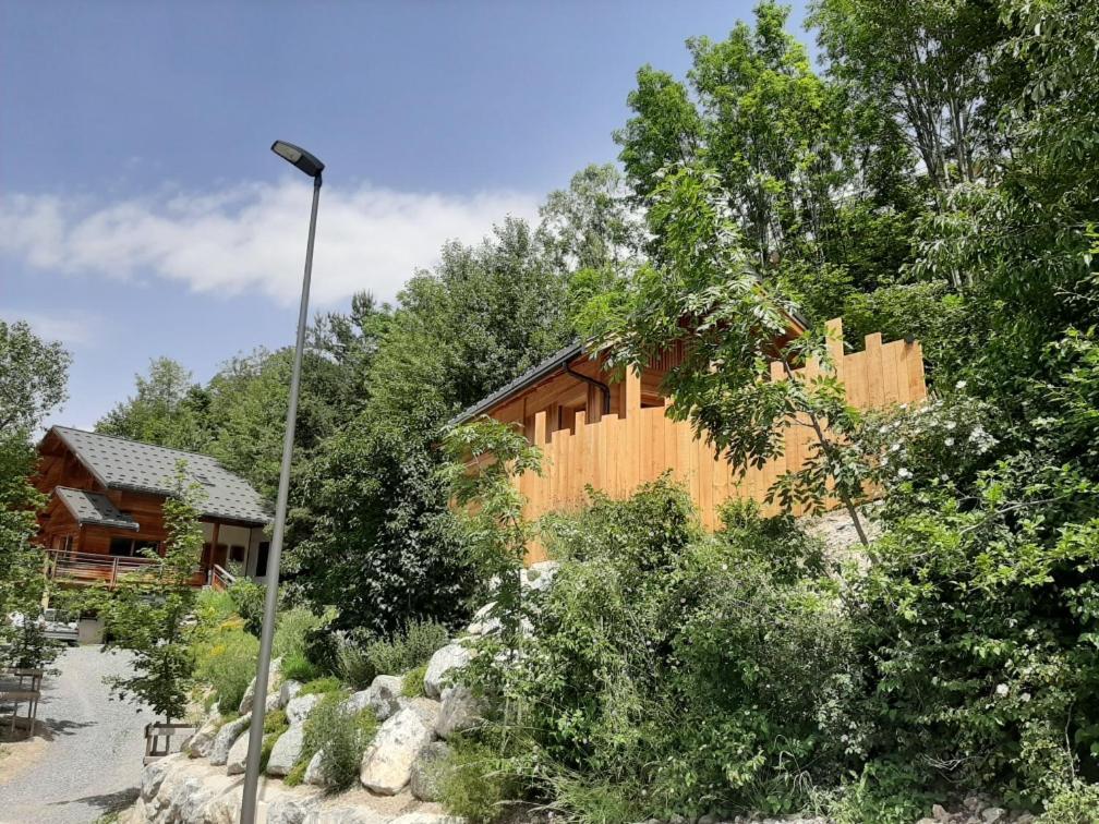 Petit Chalet Neuf Independant 2 Pers "La Cabane De Jean " Briançon Buitenkant foto